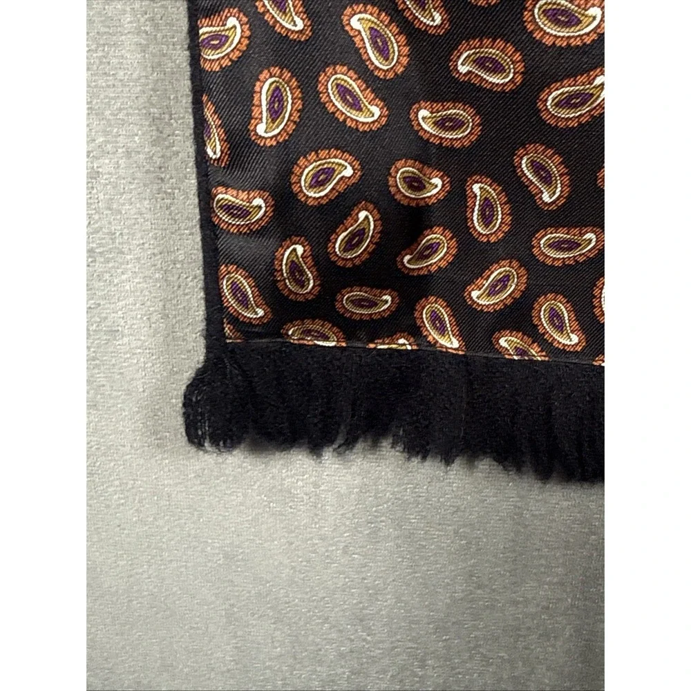 Amicale Unisex Ultrafine Lambswool Silk Scarf Paisley Black Fringe 30